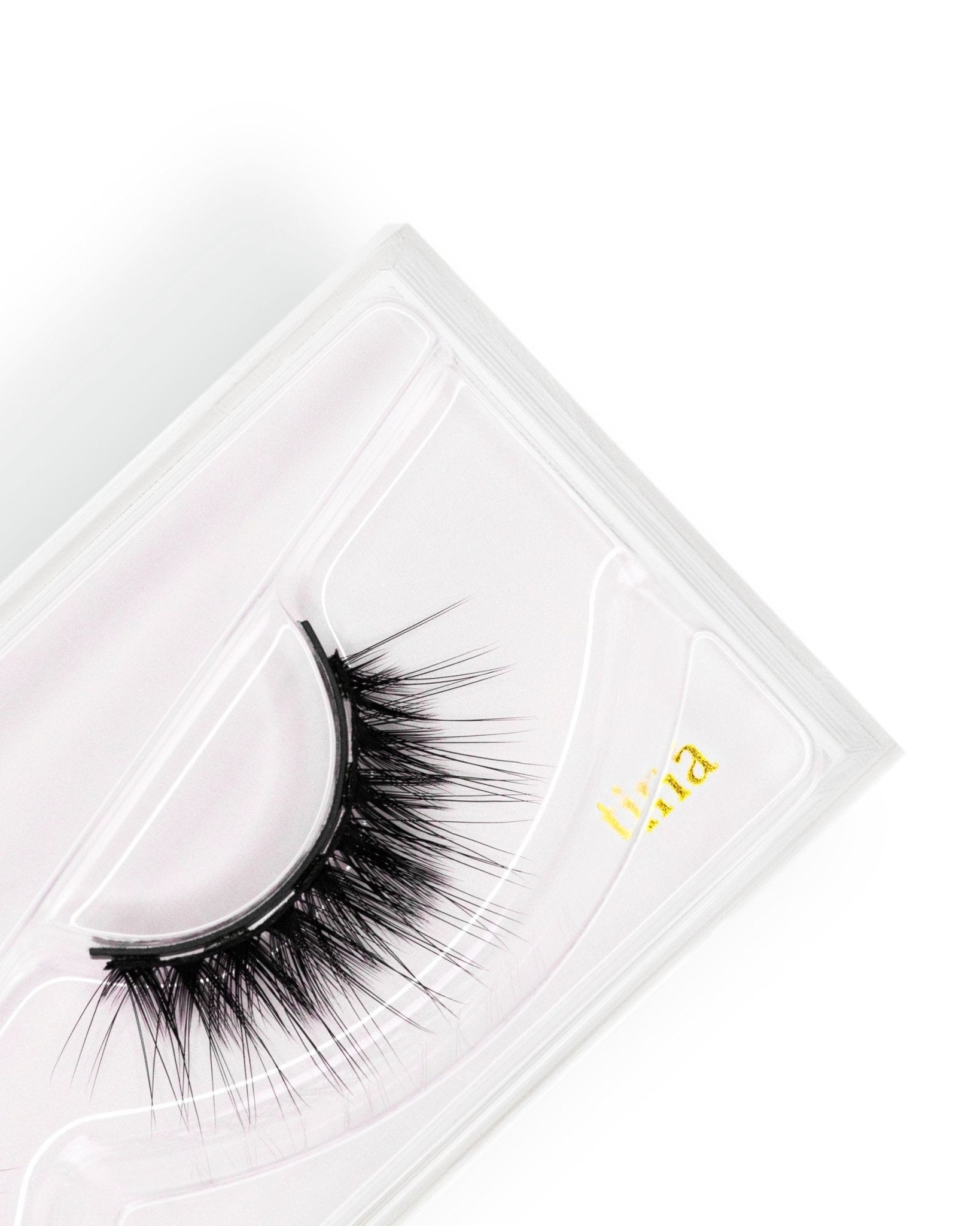 Tina Magnetic Lash - Magnetic Eyelashes WitchyLashes